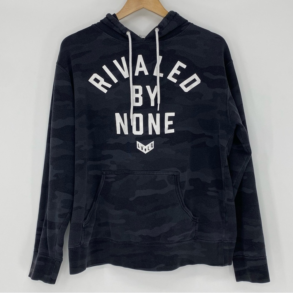 Independent Live Large - Rivaled by None Dark gray/black camo hoodie